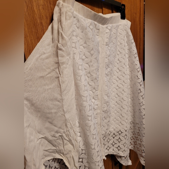 Maurices 1xl flowy lace boho style skirt - Picture 4 of 7